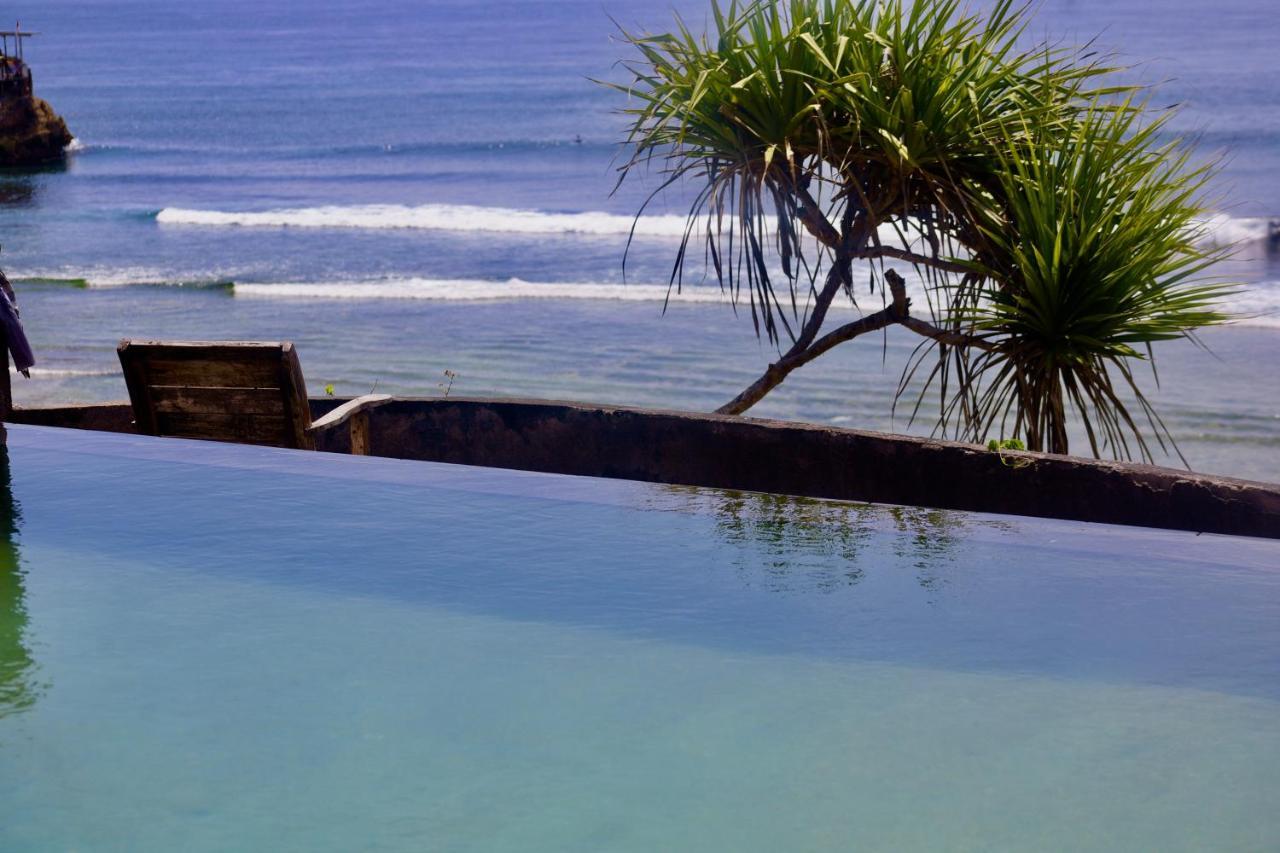 The Palms Ceningan Hotel Nusa Lembongan Exterior foto